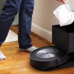 If you have pets, this Roomba robot vacuum cleaner will be your best companion for cleaning your home, and it’s almost half the price.
